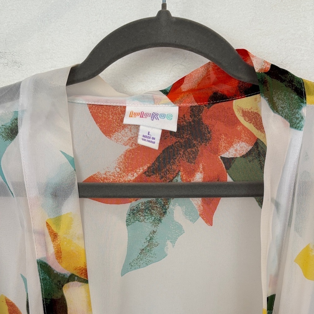 Floral Sheer overlay for beach or casual layered look - Picture 2 of 4